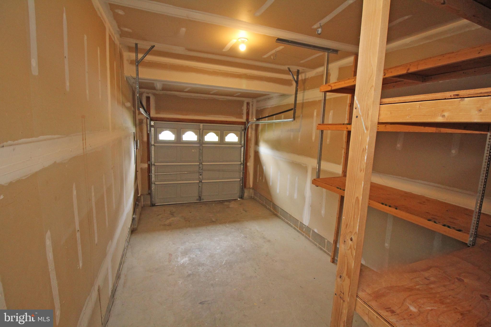 121 Wilson Lane Berlin, NJ 08009 - Photo 25 of 59 a view of small space