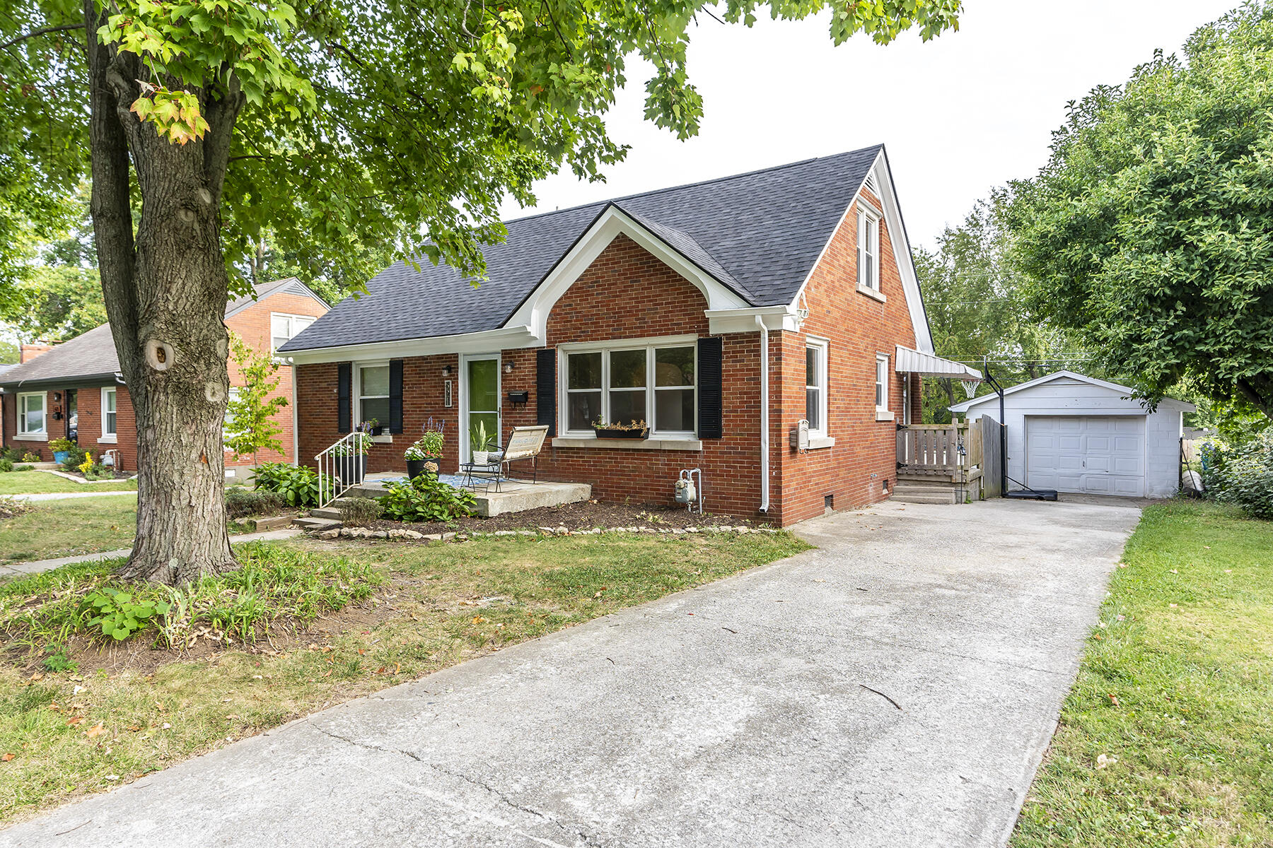 621 Springridge Drive Lexington, KY 40503 - Photo 2 of 42 621springridge02