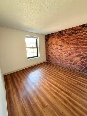 $2,850 | 66 Westland Avenue, Unit 205, Boston, MA 02115