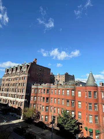 $2,850 | 66 Westland Avenue, Unit 205, Boston, MA 02115