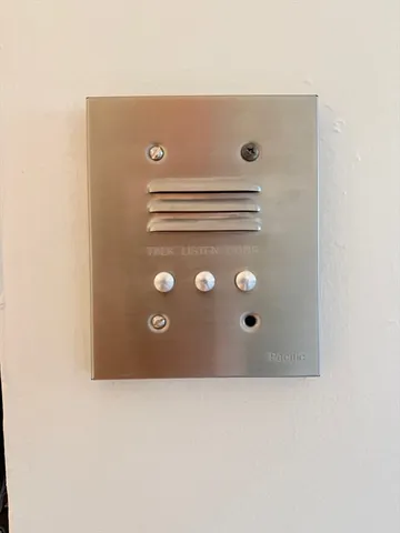 $2,850 | 66 Westland Avenue, Unit 205, Boston, MA 02115