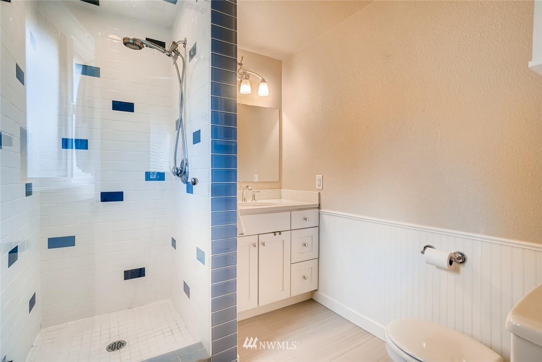 17525 18th Drive Southeast Bothell, WA 98012 - Photo 18 of 23 Gallery Image 18