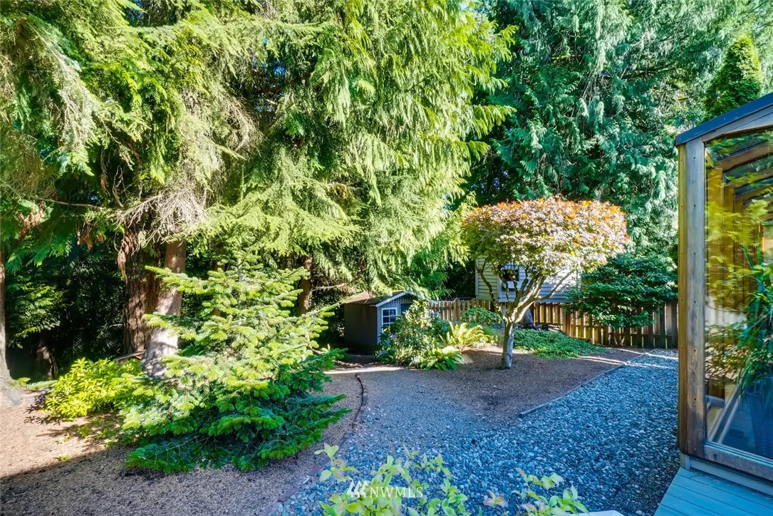 17525 18th Drive Southeast Bothell, WA 98012 - Photo 20 of 23 Gallery Image 20