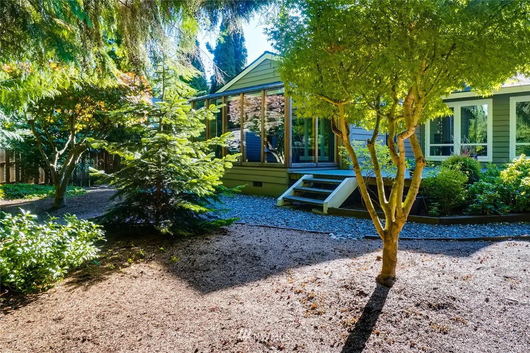 17525 18th Drive Southeast Bothell, WA 98012 - Photo 21 of 23 Gallery Image 21