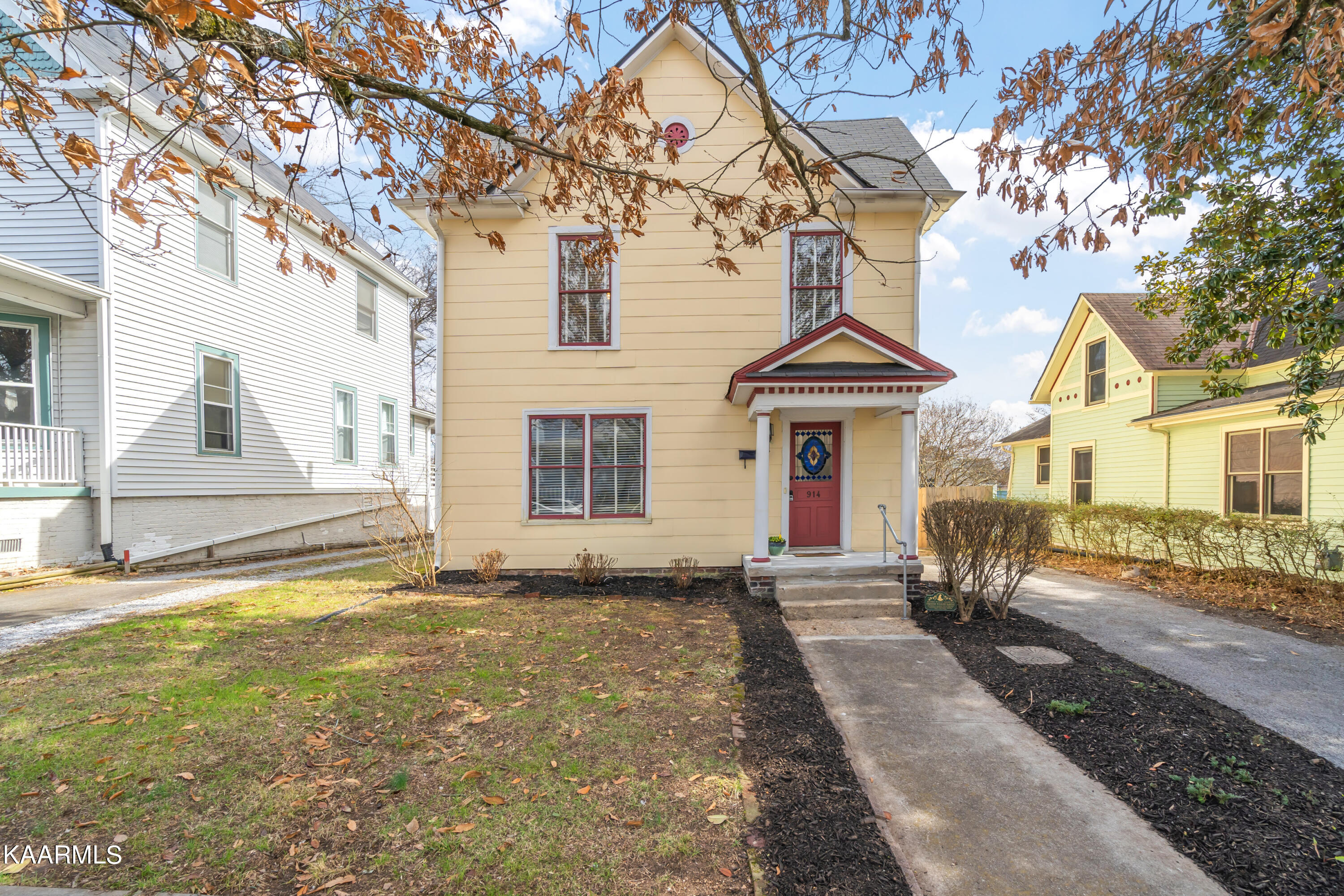 914 Gratz Street, Knoxville, TN 37917 Compass