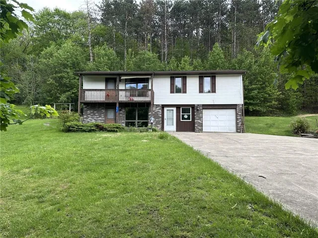 $175,000 | 238 Victoria Way, Leechburg, PA 15656