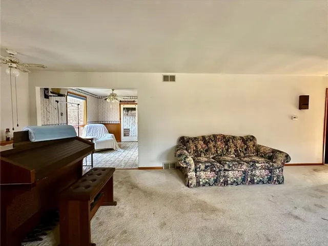 $175,000 | 238 Victoria Way, Leechburg, PA 15656