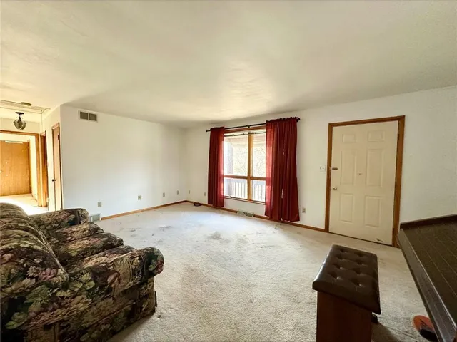 $175,000 | 238 Victoria Way, Leechburg, PA 15656