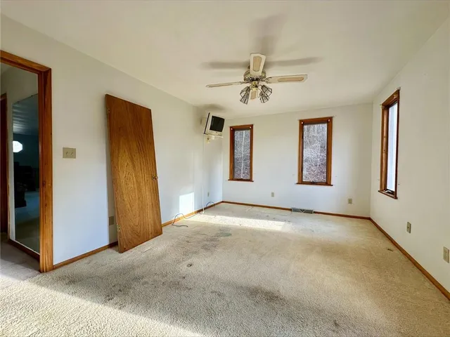 $175,000 | 238 Victoria Way, Leechburg, PA 15656