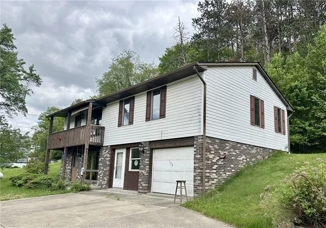 $175,000 | 238 Victoria Way, Leechburg, PA 15656