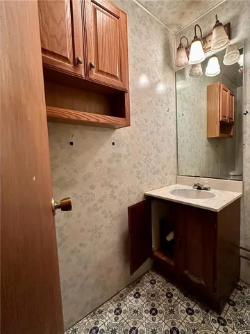 $175,000 | 238 Victoria Way, Leechburg, PA 15656