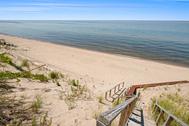 $995,000 | 10589 Lakeshore Drive, West Olive, MI 49460