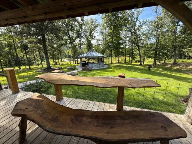 $673,999 | 266 Laurel Ridge Lane, Pikeville, TN 37367