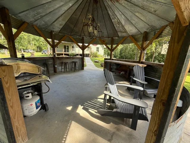 $673,999 | 266 Laurel Ridge Lane, Pikeville, TN 37367