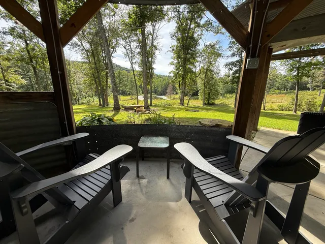 $673,999 | 266 Laurel Ridge Lane, Pikeville, TN 37367