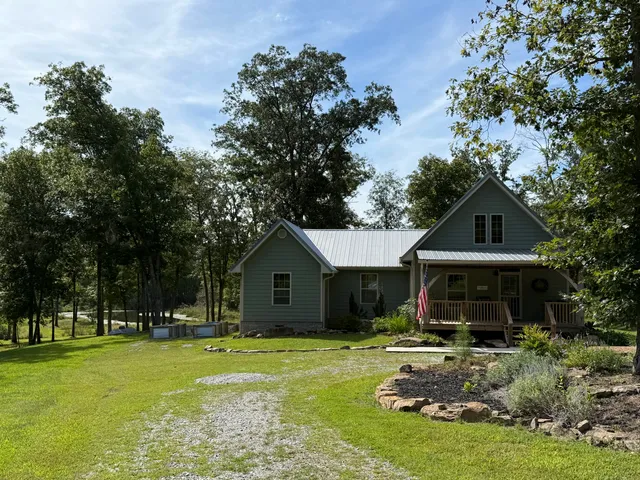 $673,999 | 266 Laurel Ridge Lane, Pikeville, TN 37367