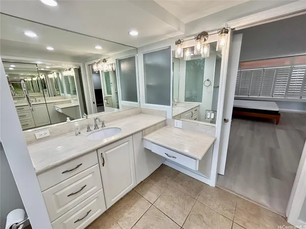 $5,150 | 2895 Kalakaua Avenue, Unit 1401, Honolulu, HI 96815
