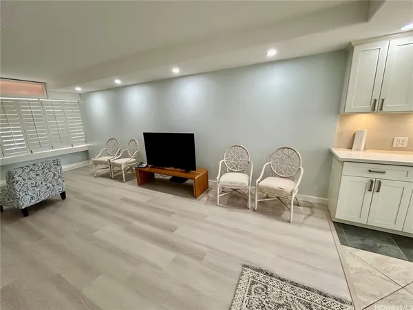 $5,150 | 2895 Kalakaua Avenue, Unit 1401, Honolulu, HI 96815