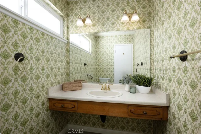 $1,250,000 | 5071 Cambridge Avenue, Westminster, CA 92683