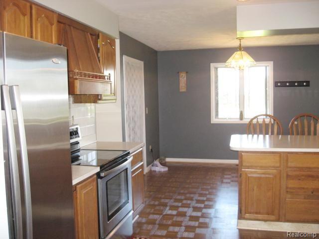 14410 Foley Road Capac, MI 48014 - Photo 9 of 25 Kitchen IMG_3703.jpg