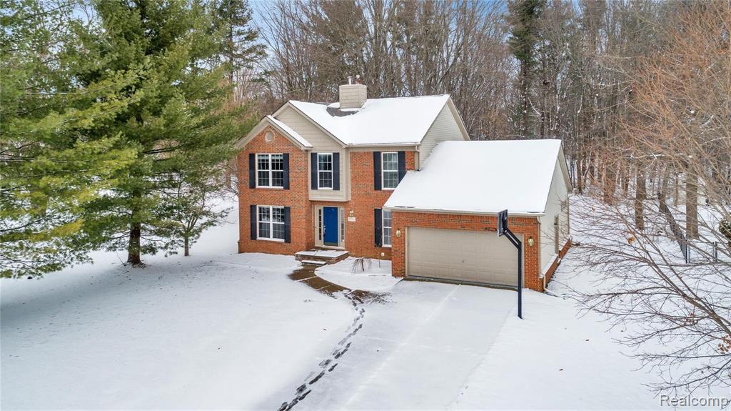 1099 Bloomer Road Rochester Hills, MI 48307 - Photo 2 of 49