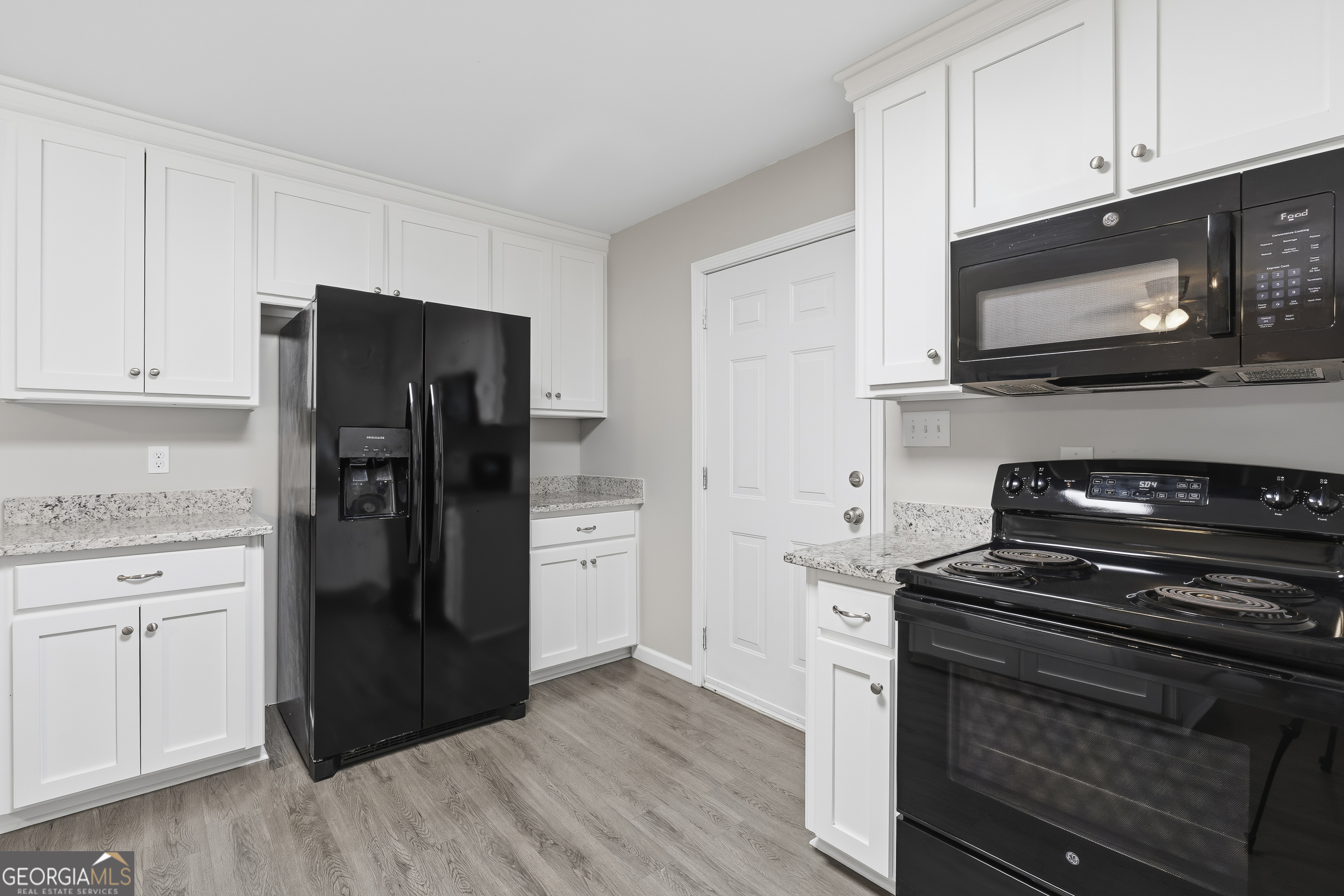 4329 Essex Road Macon, GA 31206 - Photo 18 of 38