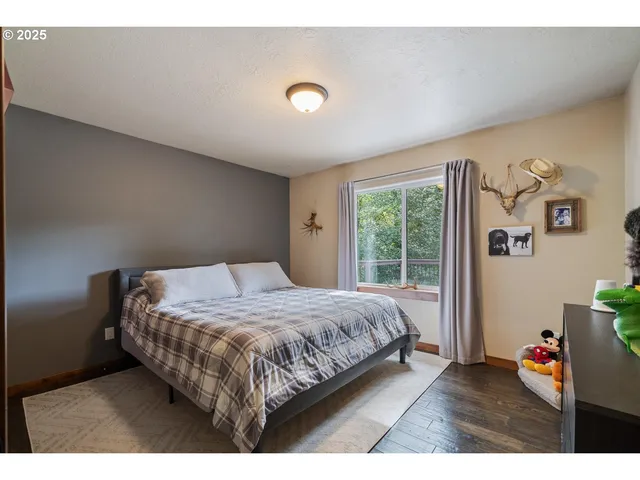 $825,000 | 42520 Testament Creek Road, Beaver, OR 97108