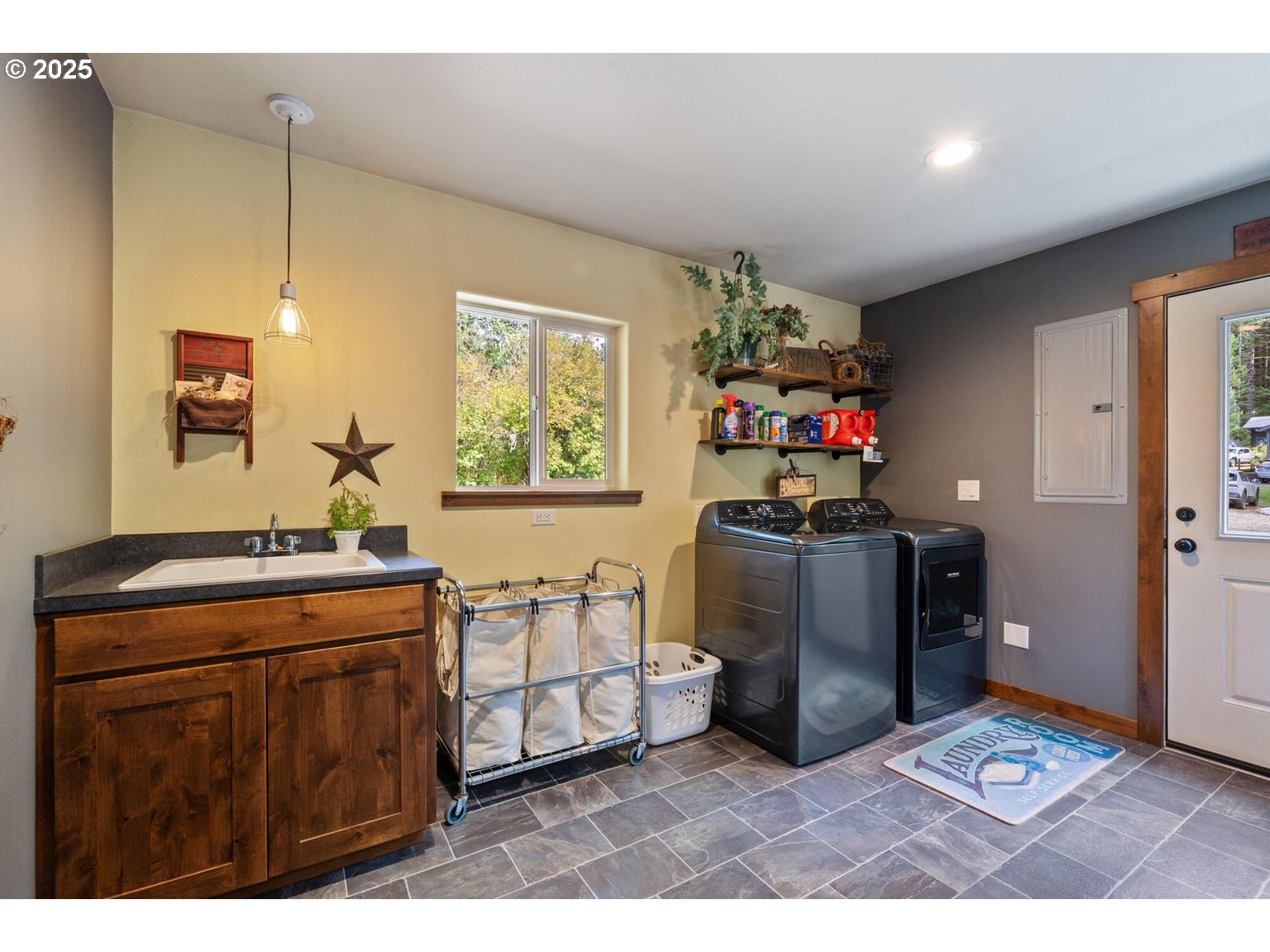 42520 Testament Creek Road Beaver, OR 97108 - Photo 28 of 48