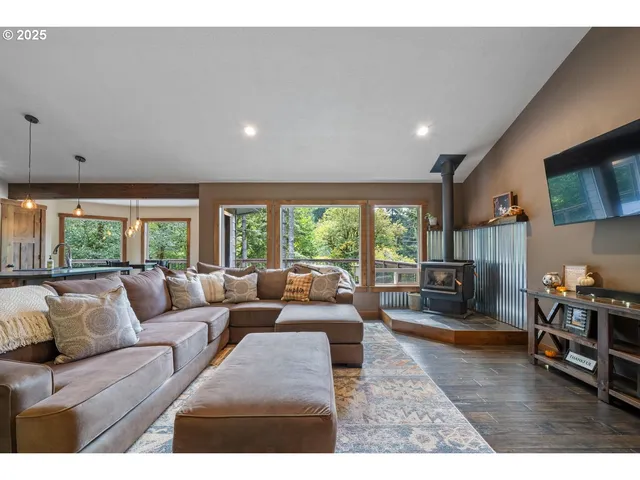 $825,000 | 42520 Testament Creek Road, Beaver, OR 97108