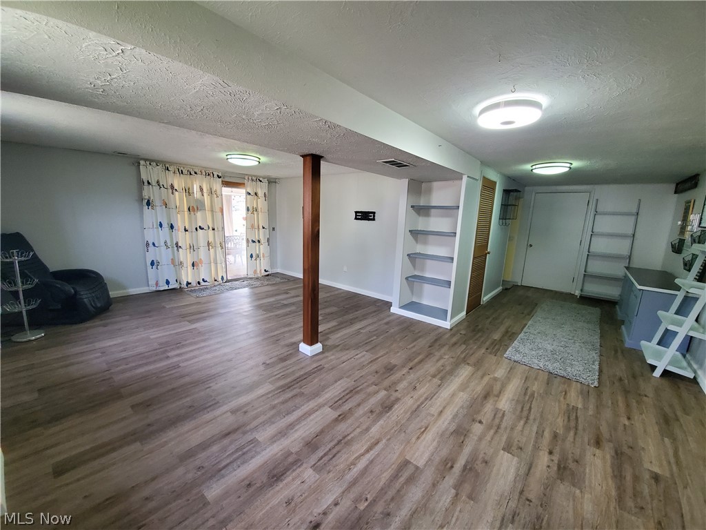 7263 Ridge Road Wadsworth, OH 44281 - Photo 10 of 19
