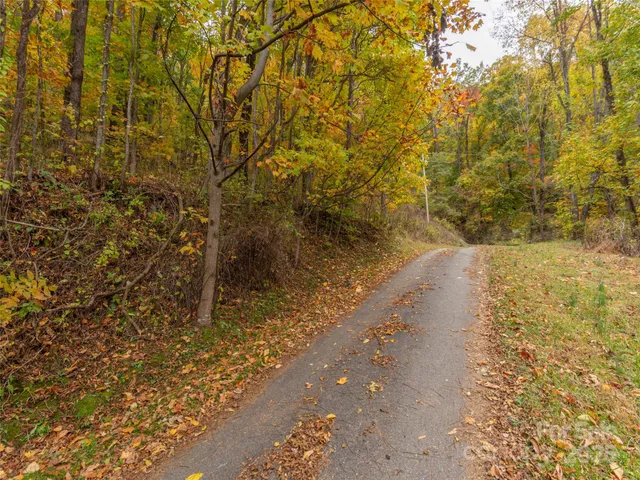 $15,000 | 0 Sleepy Hollow Lane, Unit 13, Canton, NC 28716