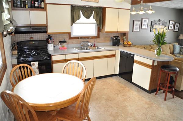 21 Ruby Road Springfield, MA 01108 - Photo 8 of 18 Gallery Image 8