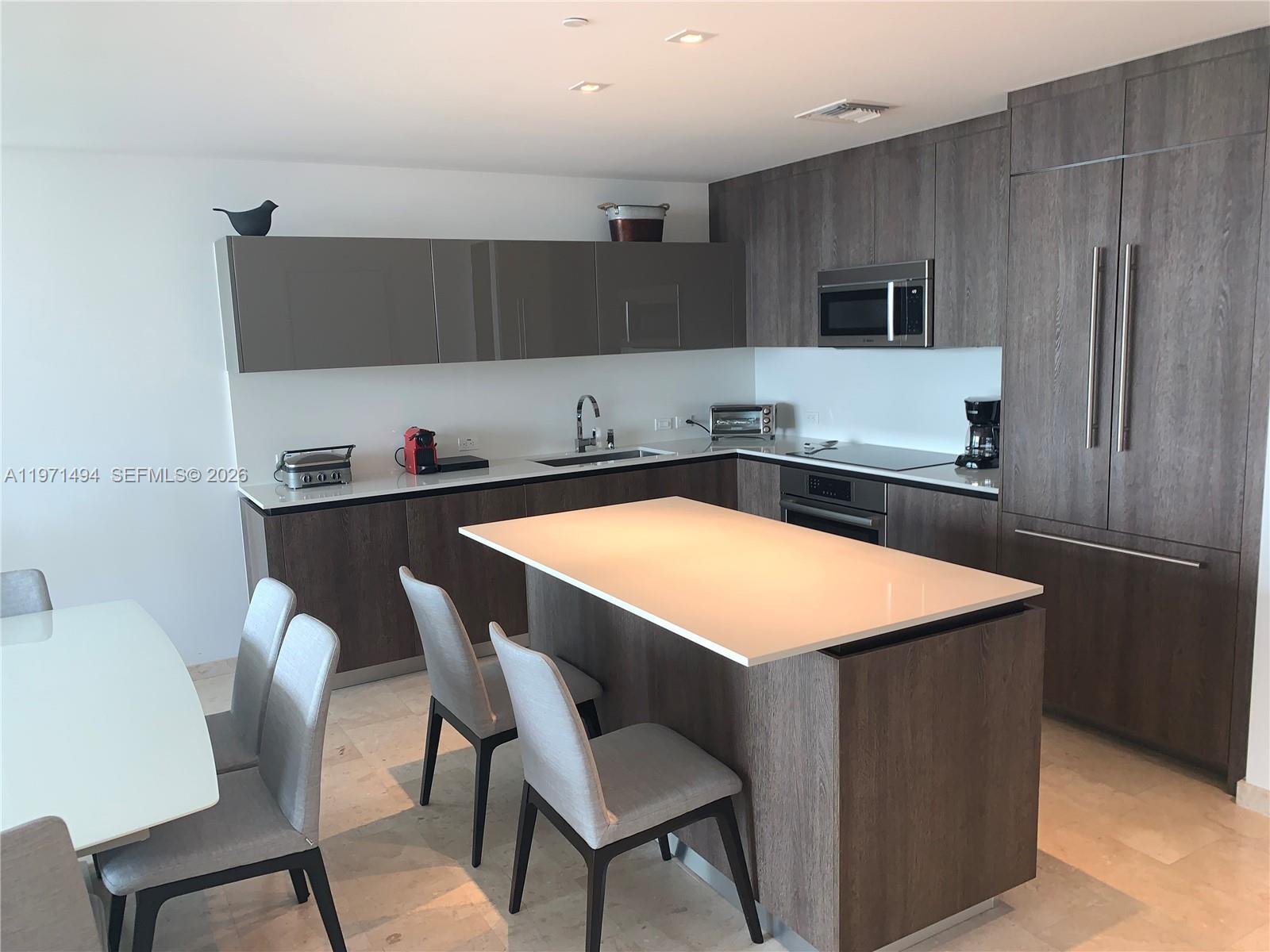 68 Southeast 6th Street, Unit 3010 Miami, FL 33131 - Photo 22 of 69