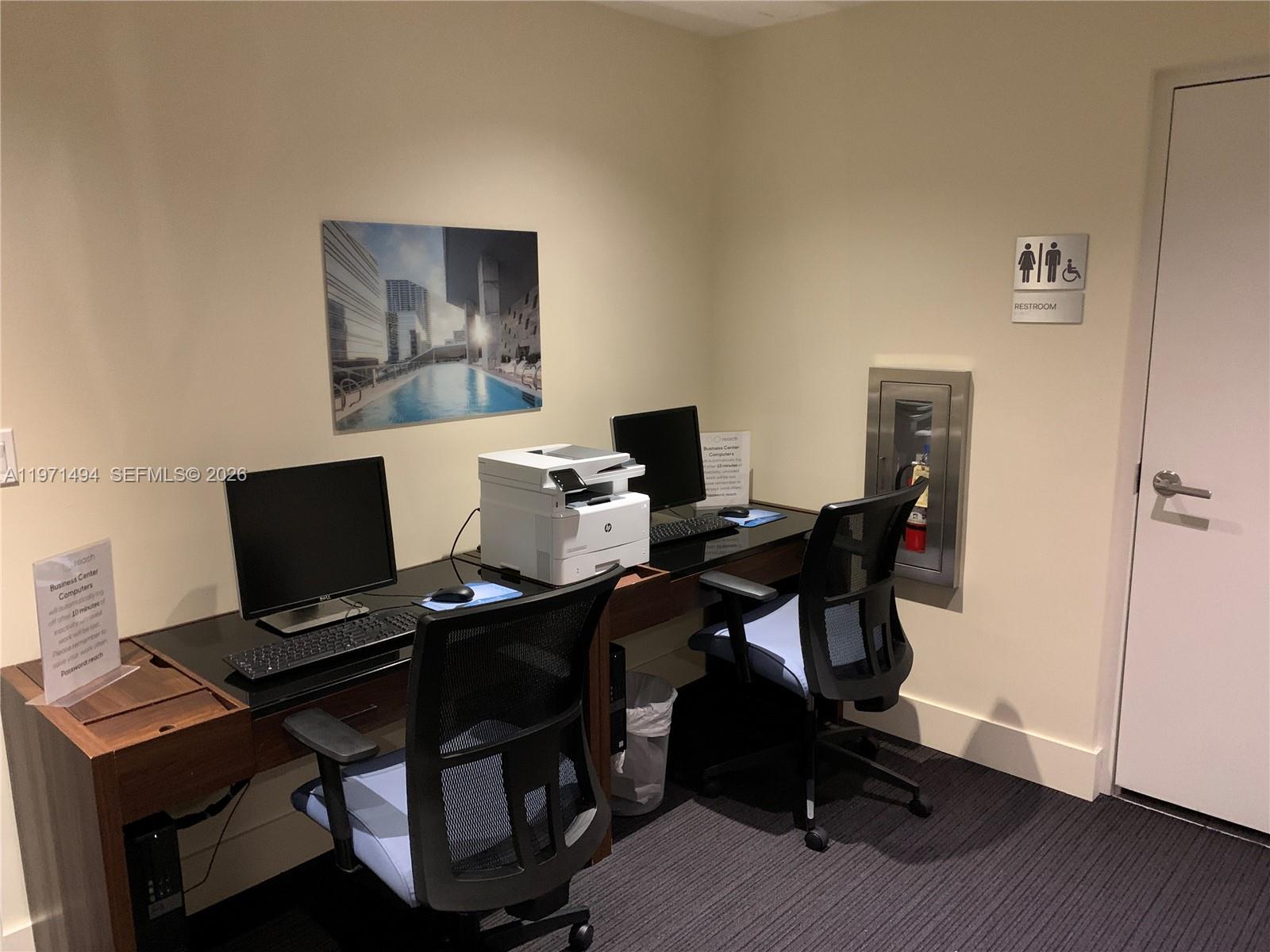 68 Southeast 6th Street, Unit 3010 Miami, FL 33131 - Photo 59 of 69