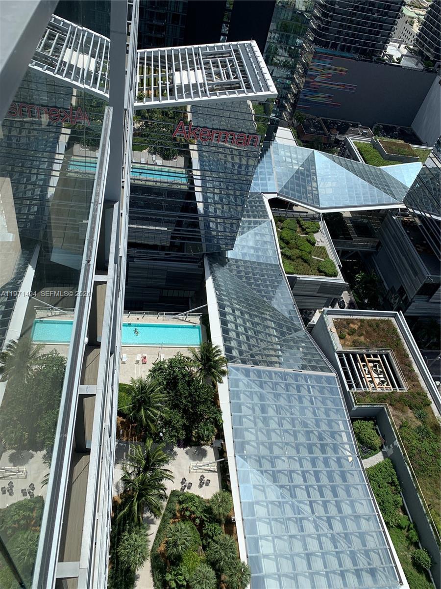 68 Southeast 6th Street, Unit 3010 Miami, FL 33131 - Photo 66 of 69