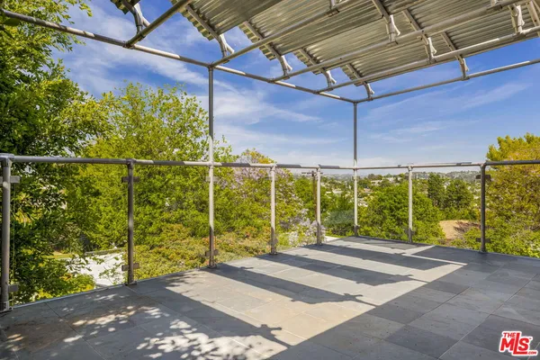 $13,000 | 4075 Los Nietos Drive, Los Angeles, CA 90027