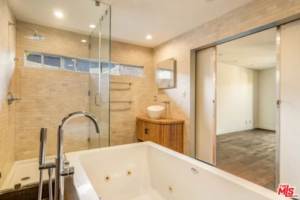 $13,000 | 4075 Los Nietos Drive, Los Angeles, CA 90027