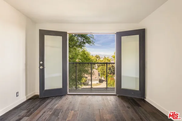 $13,000 | 4075 Los Nietos Drive, Los Angeles, CA 90027