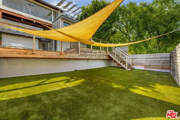 $13,000 | 4075 Los Nietos Drive, Los Angeles, CA 90027