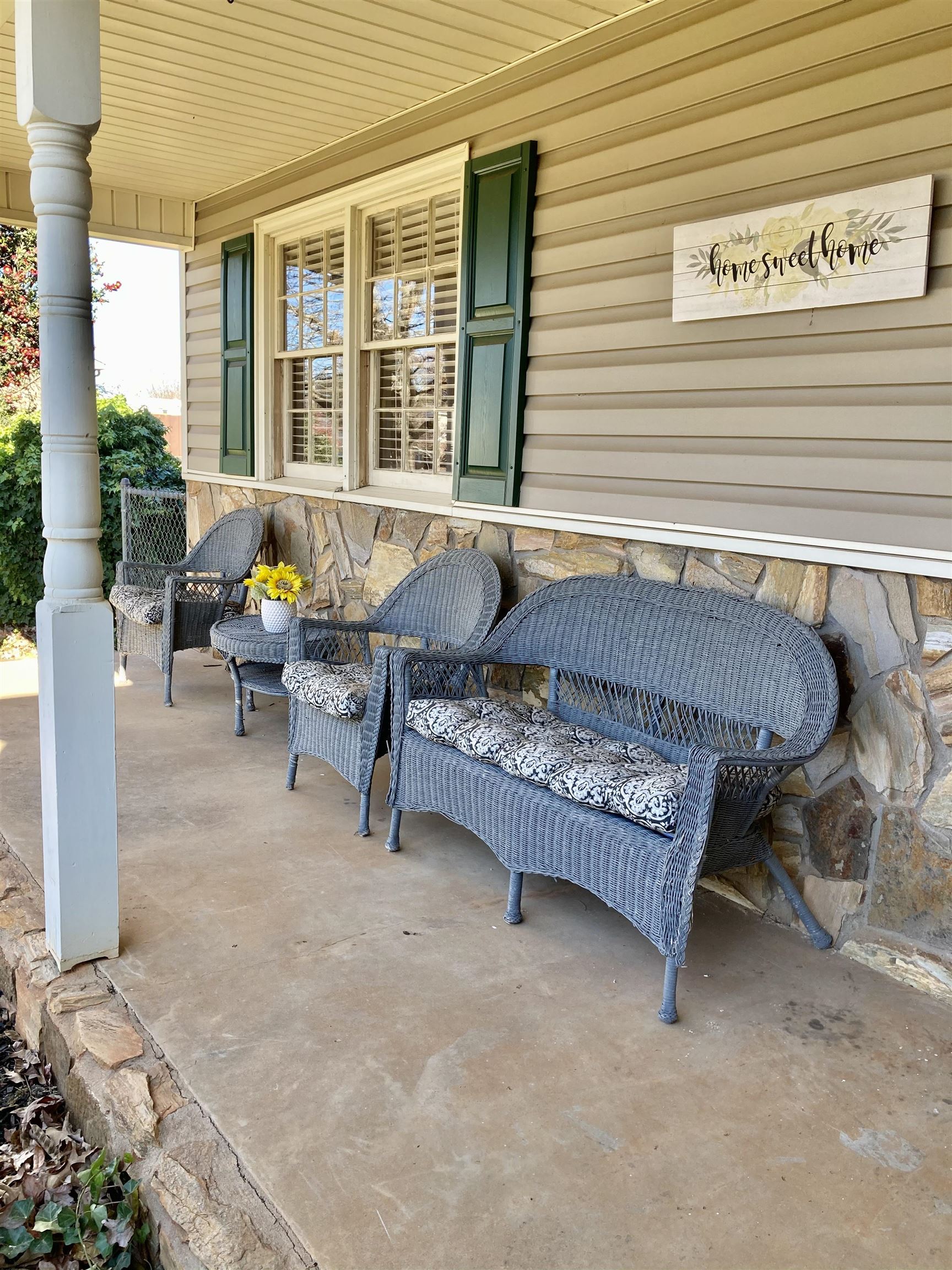 110 Ridgewood Drive Inman, SC 29349 - Photo 2 of 20