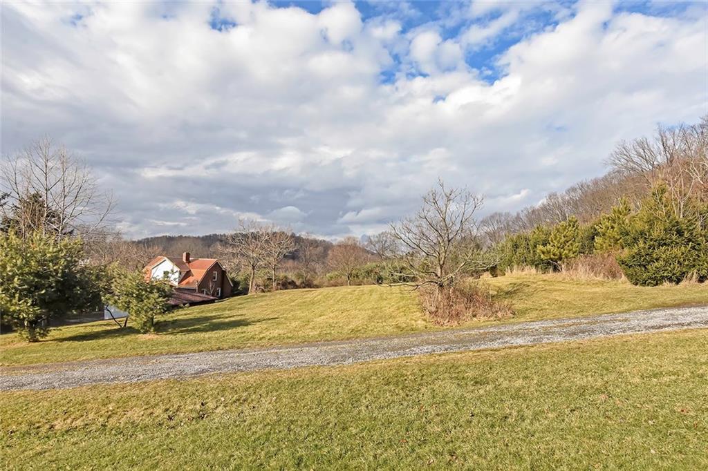1110 Russellton Road Cheswick, PA 15024 - Photo 5 of 20 Gallery Image 5