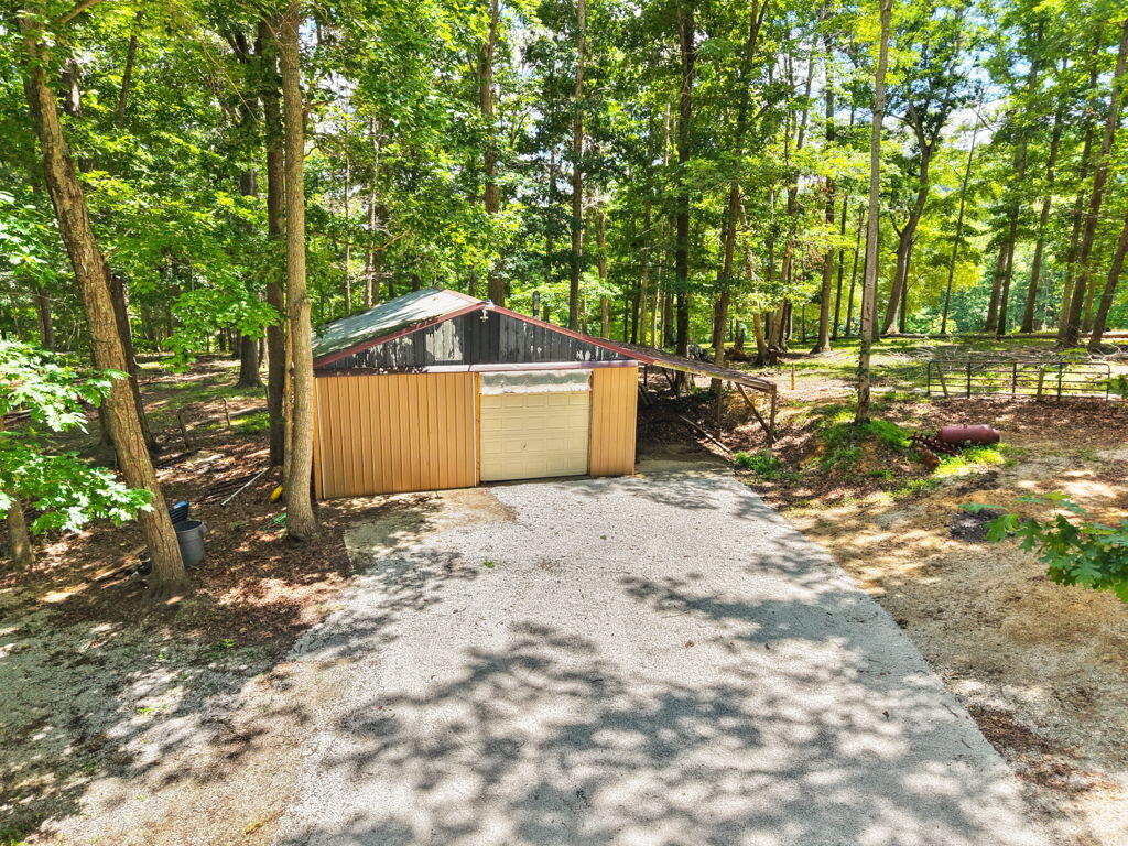 1261 Clark Road Irvine, KY 40336 - Photo 69 of 88 IMG_1792