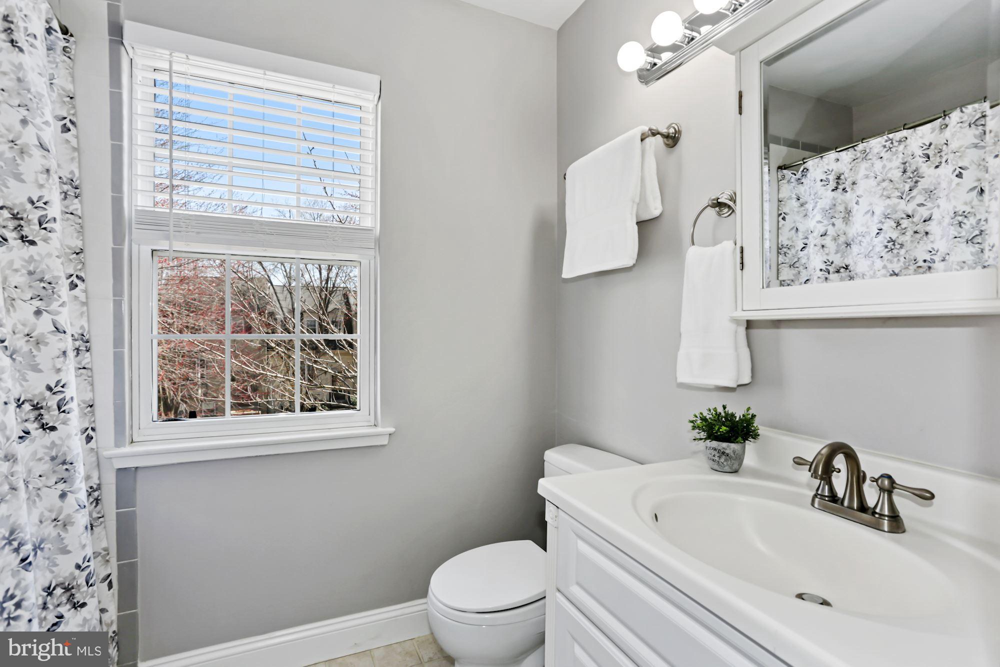 2362 Hunters Square Court Reston, VA 20191 - Photo 13 of 30