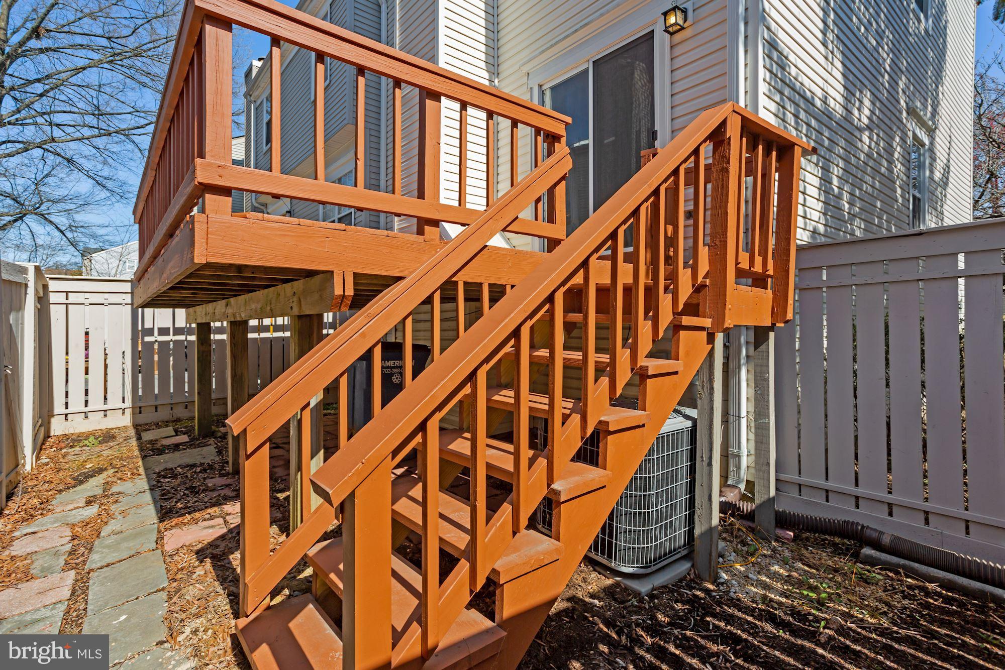 2362 Hunters Square Court Reston, VA 20191 - Photo 29 of 30