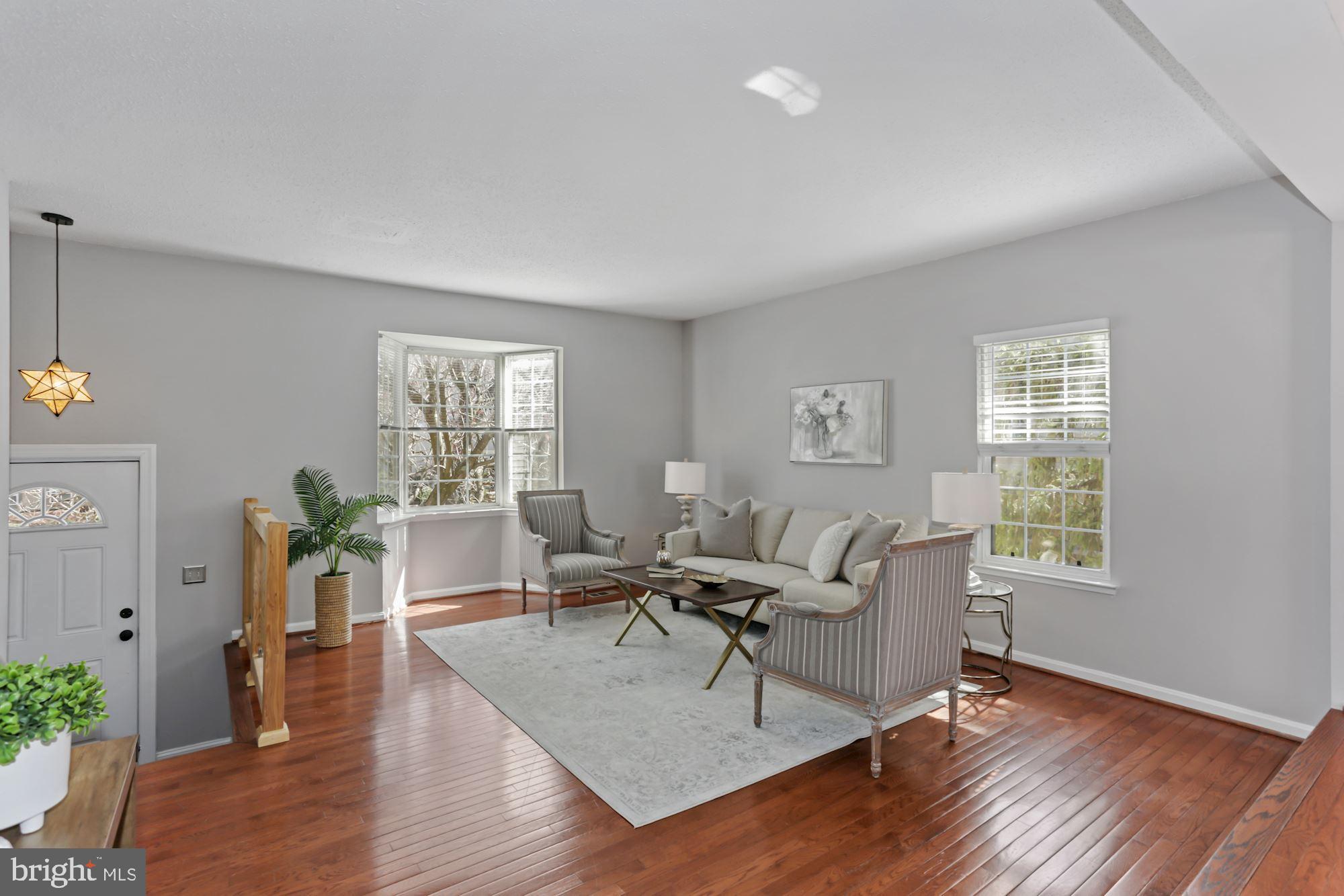 2362 Hunters Square Court Reston, VA 20191 - Photo 5 of 30