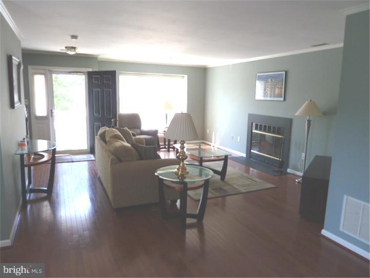 504 School House Road Williamstown, NJ 08094 - Photo 11 of 19 Gallery Image 11