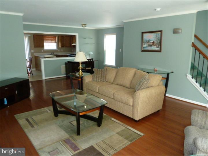 504 School House Road Williamstown, NJ 08094 - Photo 4 of 19 Gallery Image 4