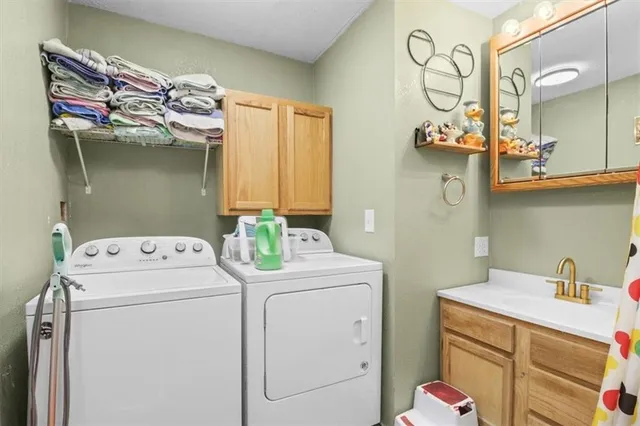 $379,999 | 1606 Oo Highway, Odessa, MO 64076