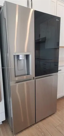 a view of walk in closet