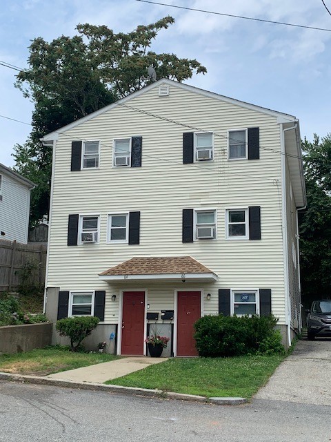 84 Durham Street Providence, RI 02908 - Photo 1 of 14